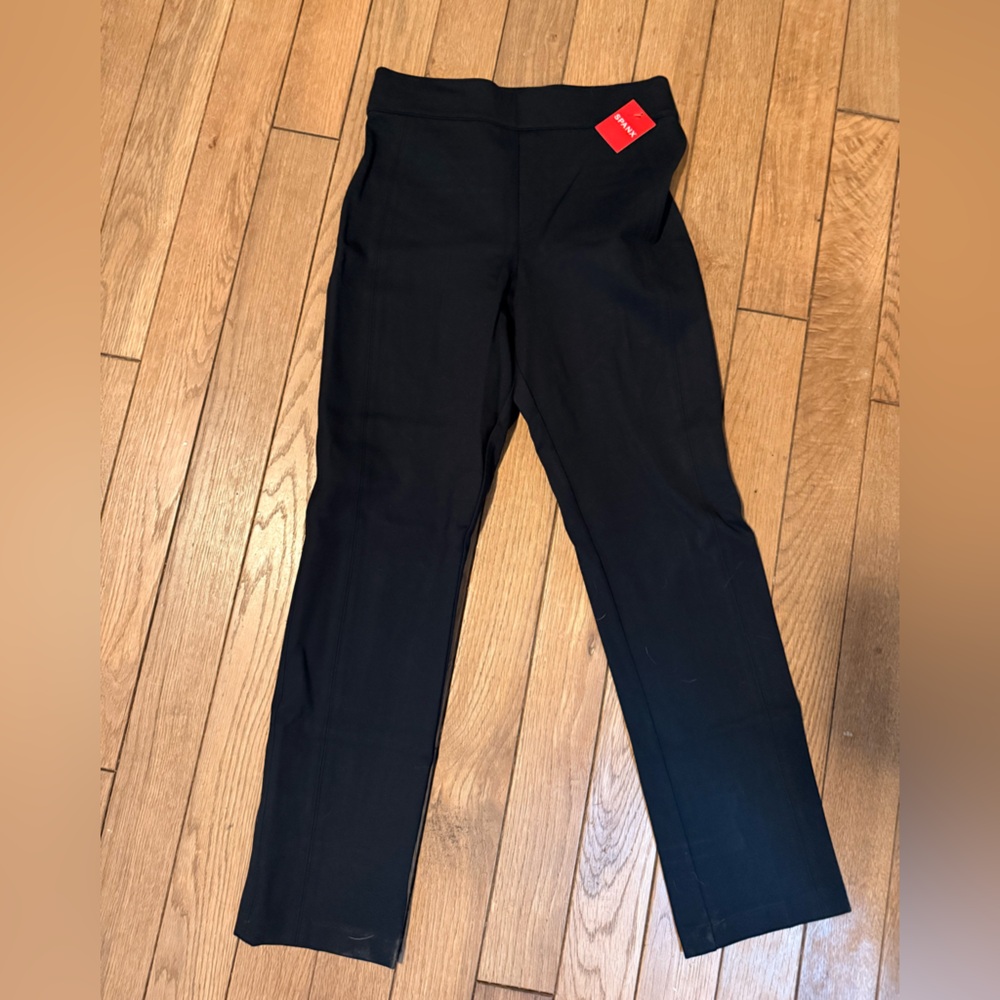 SPANX straight leg in ponte